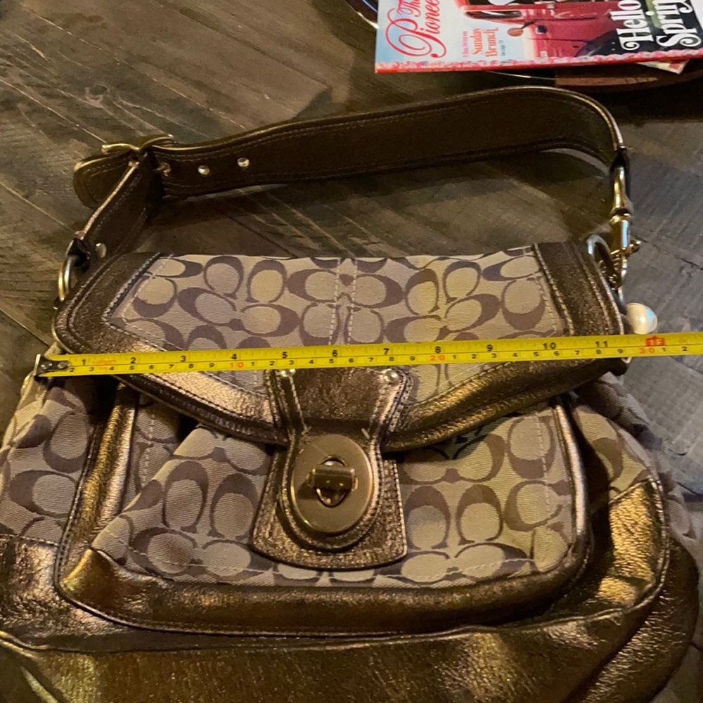 Vintage COACH gold signature purse